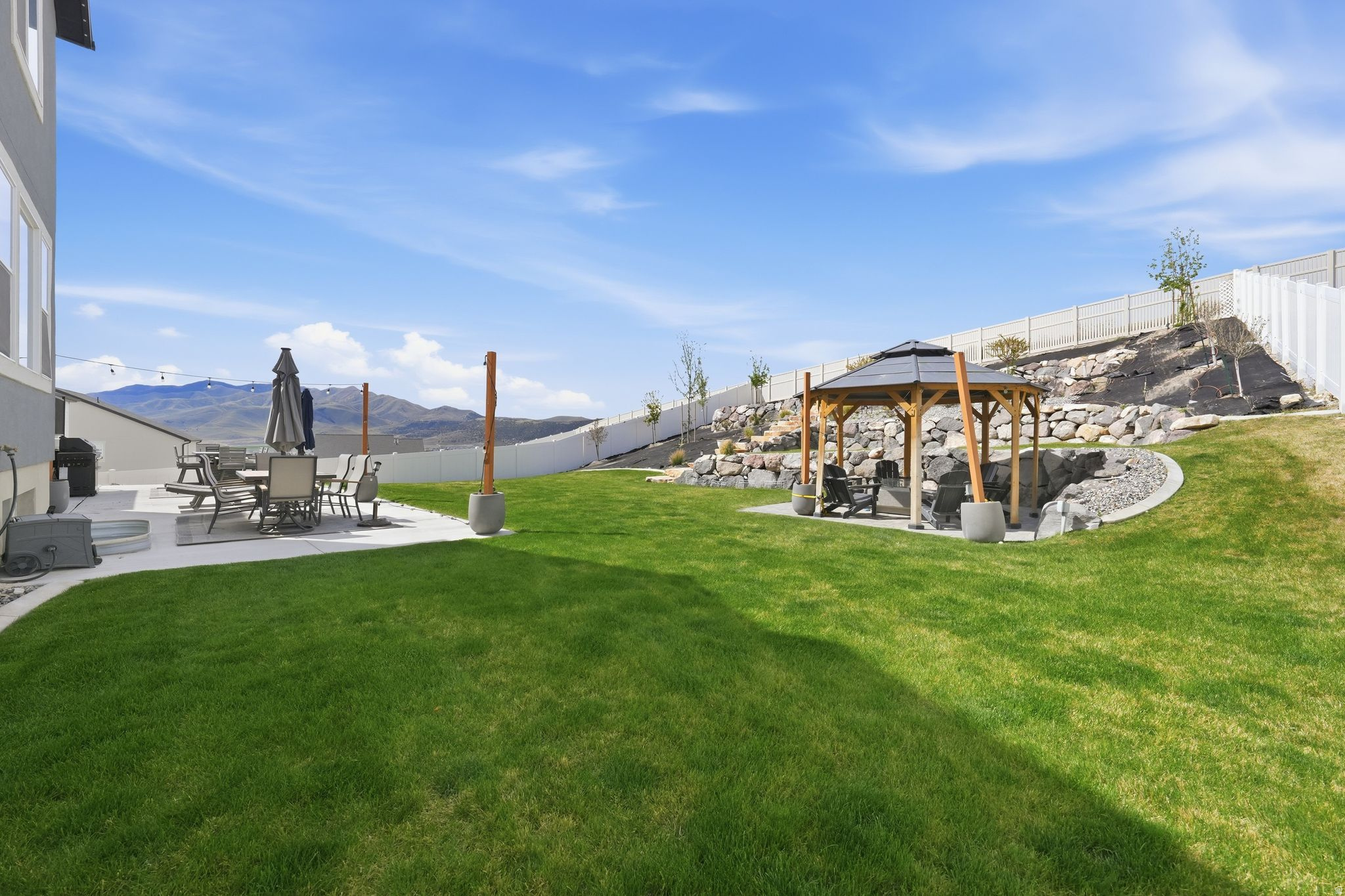 QUAILHILL - Residential