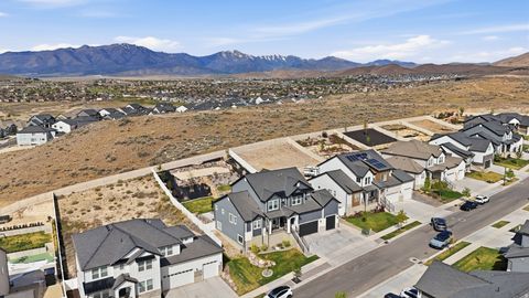 Tiny photo for 439 N HIGH RIDGE RD, Saratoga Springs, UT 84045 (MLS # 2151877)