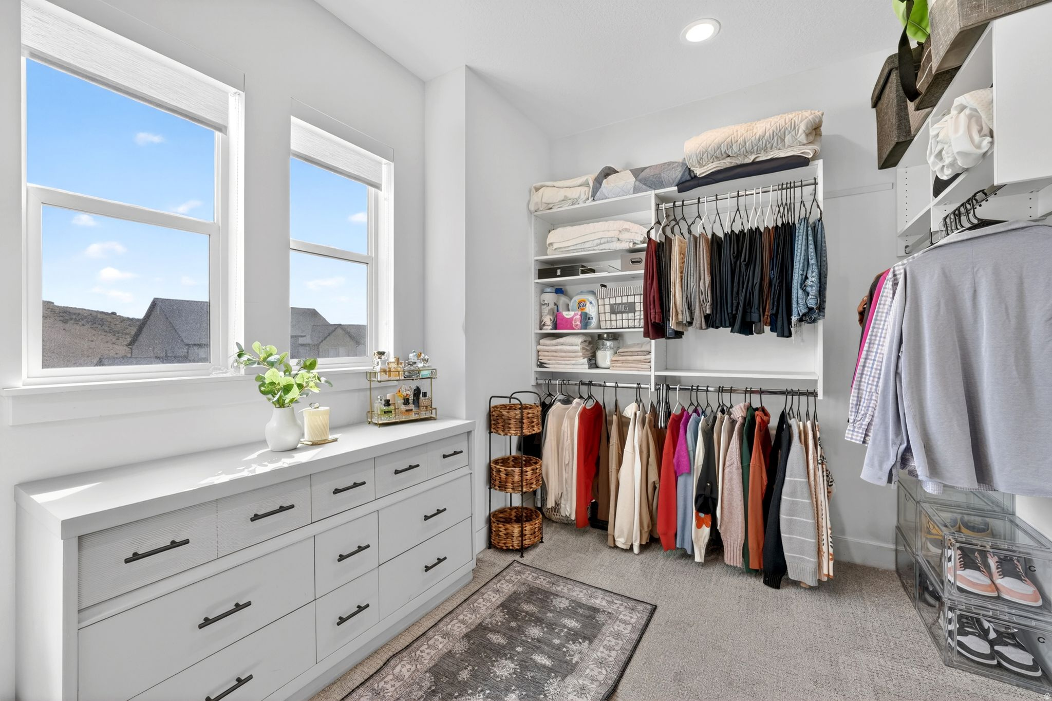 QUAILHILL - Residential