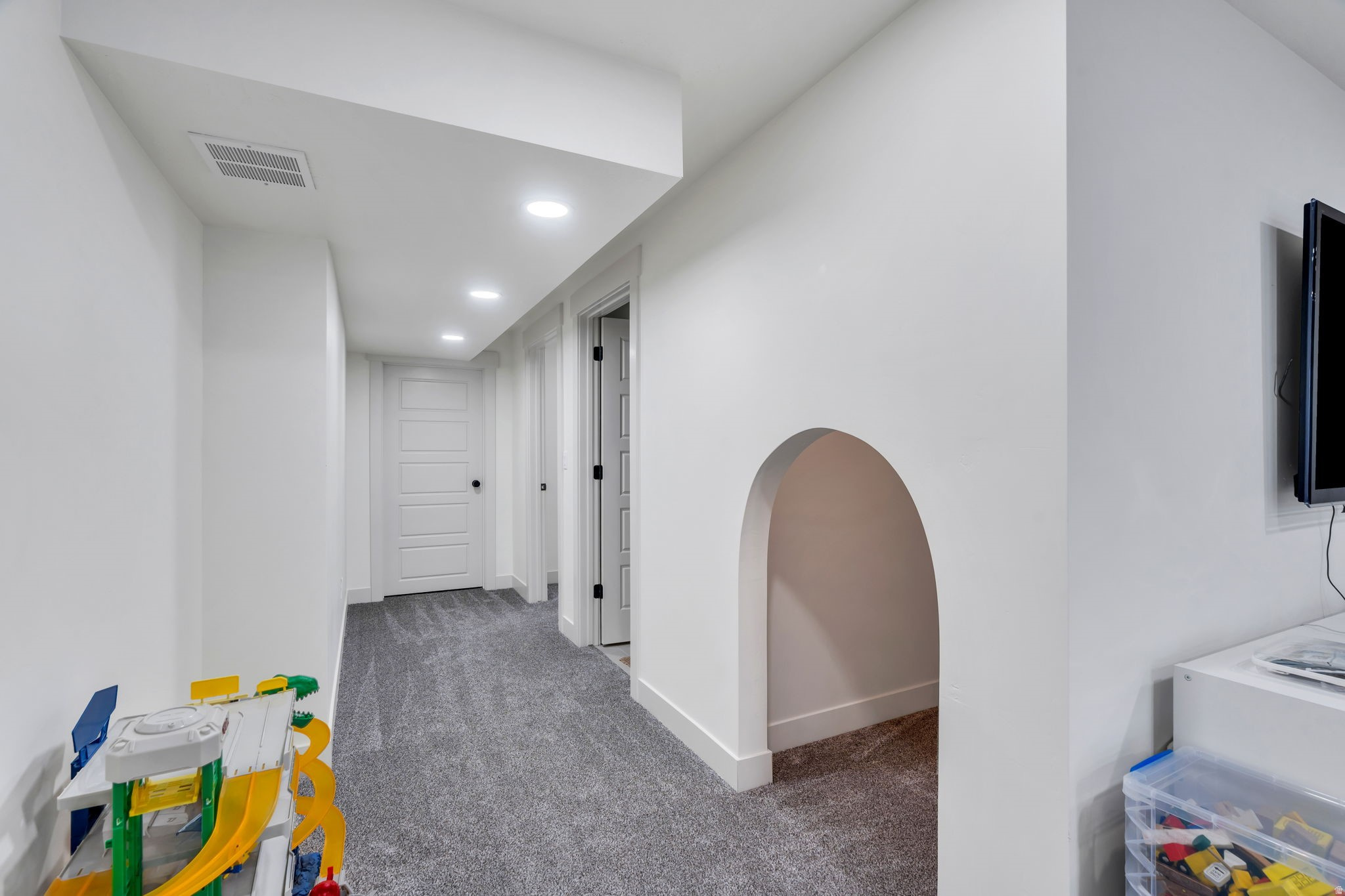 EAGLE POINT - Residential