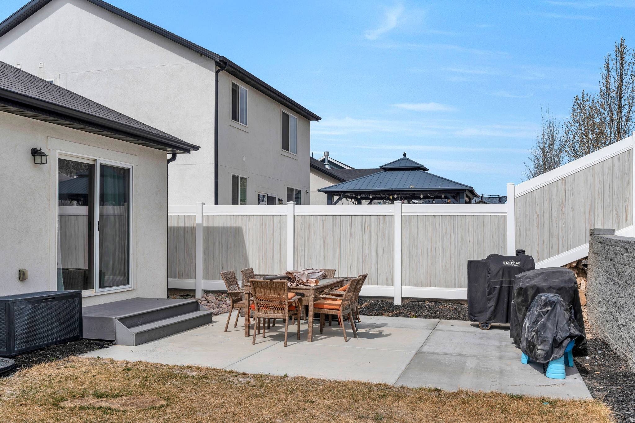 EAGLE POINT - Residential