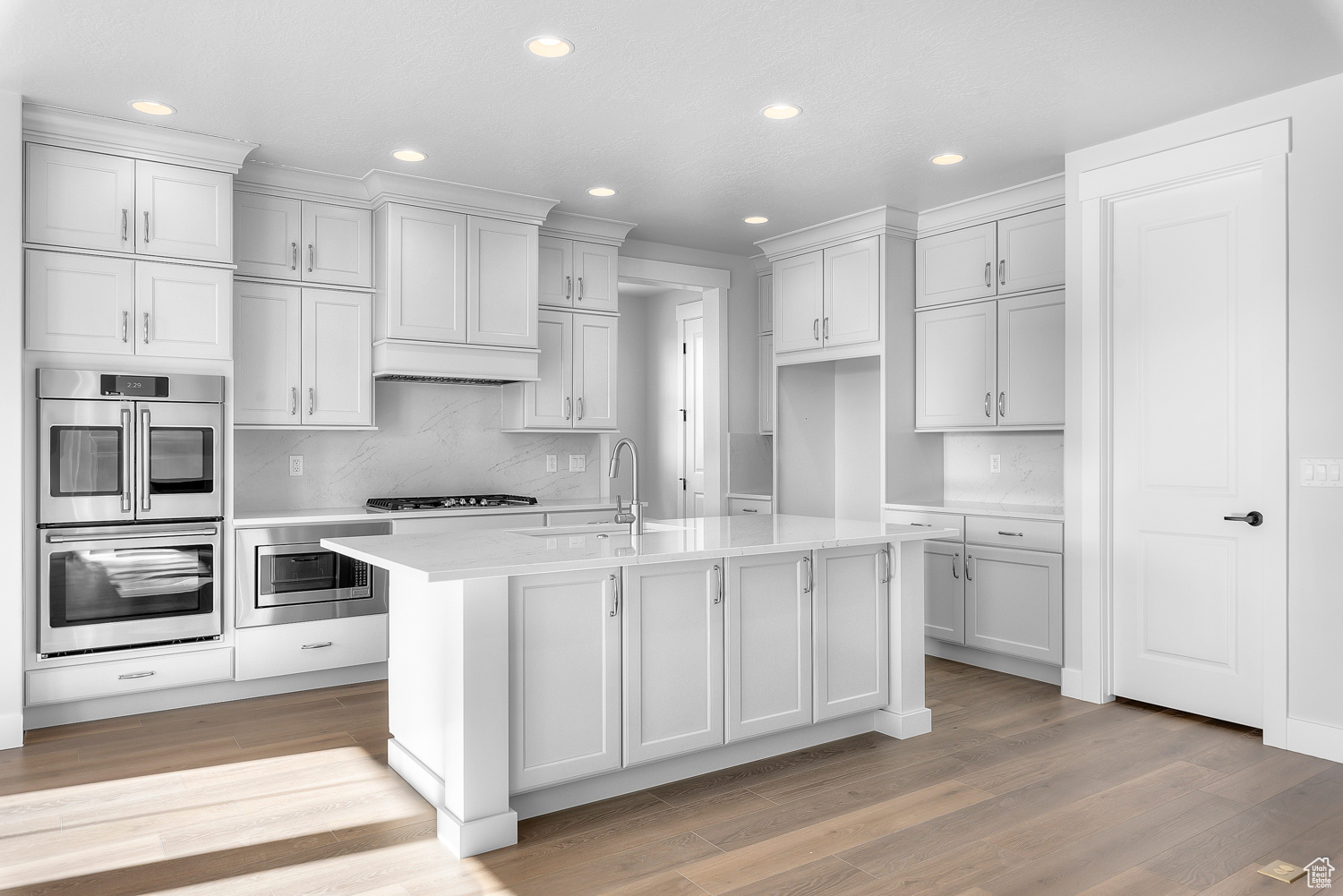 6453 W Barneys Creek Way, West Jordan, Utah image 17