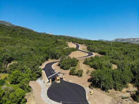 Tiny photo for 2687 E ARROWLEAF LN N #5, Liberty, UT 84310 (MLS # 2150817)