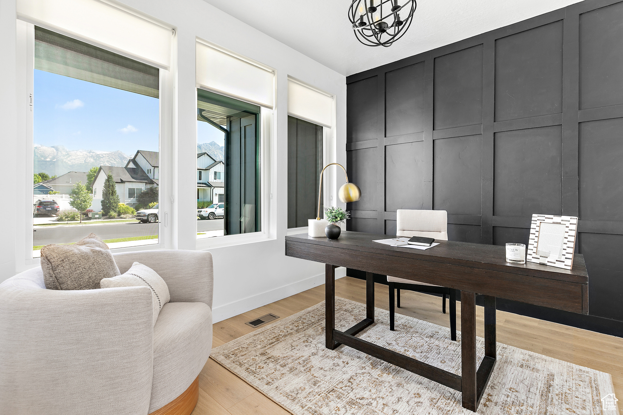 TIMP HOLLOW - Residential