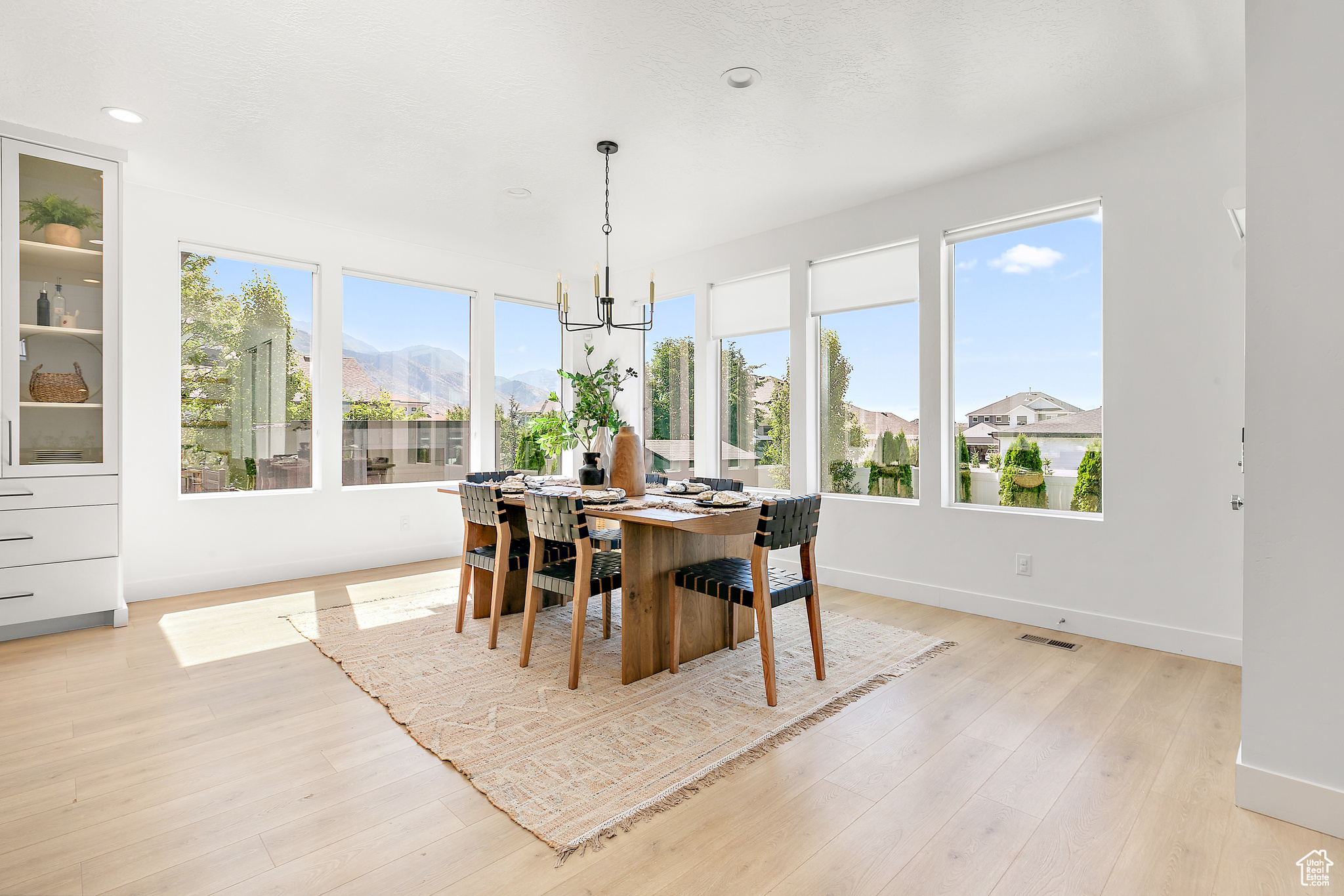 TIMP HOLLOW - Residential
