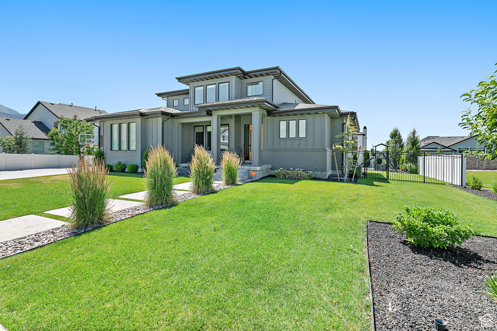 TIMP HOLLOW - Residential