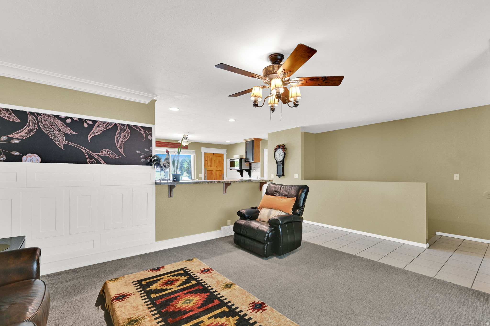 TOWN AND COUNTRY - Residential