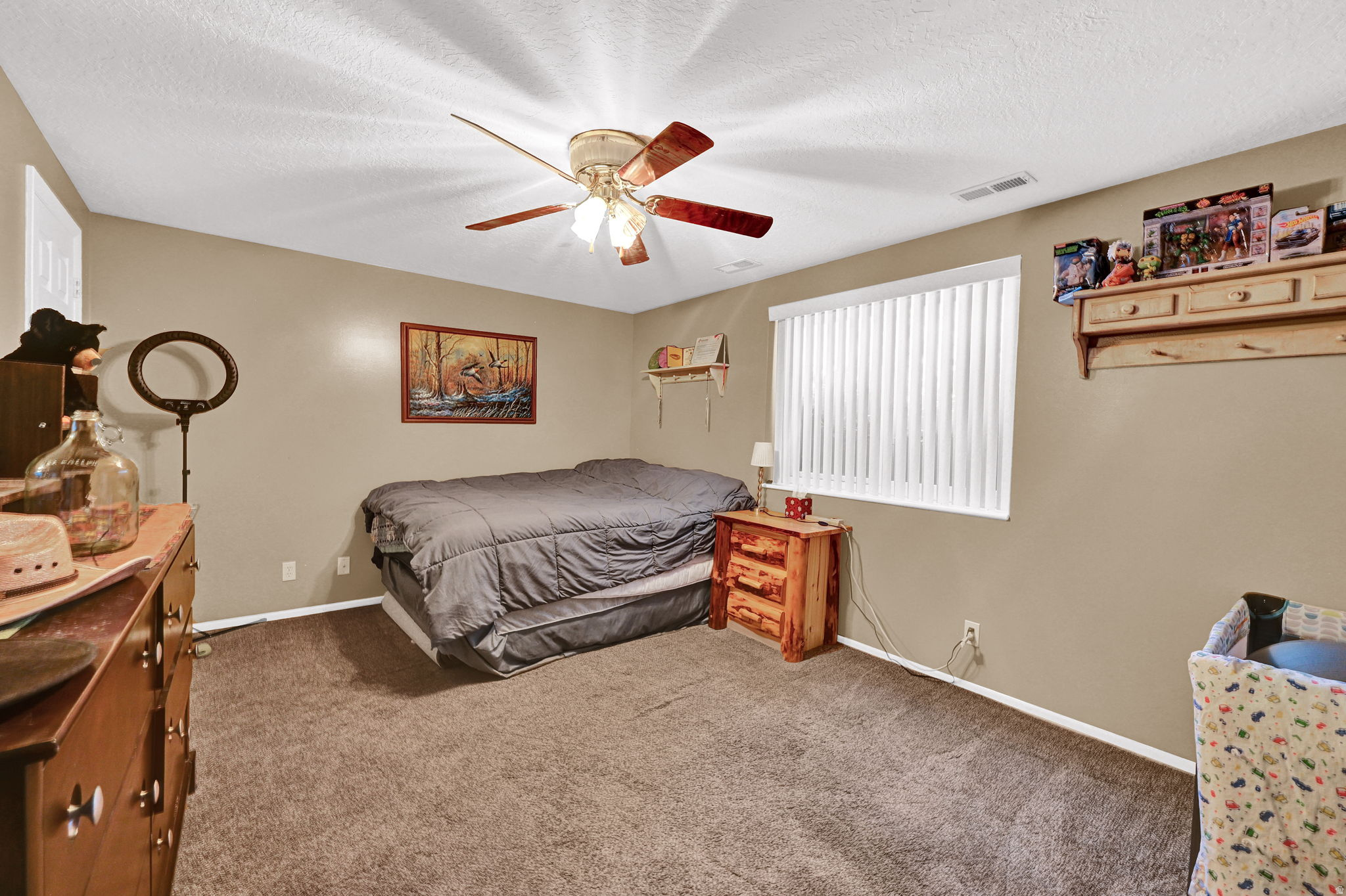 TOWN AND COUNTRY - Residential