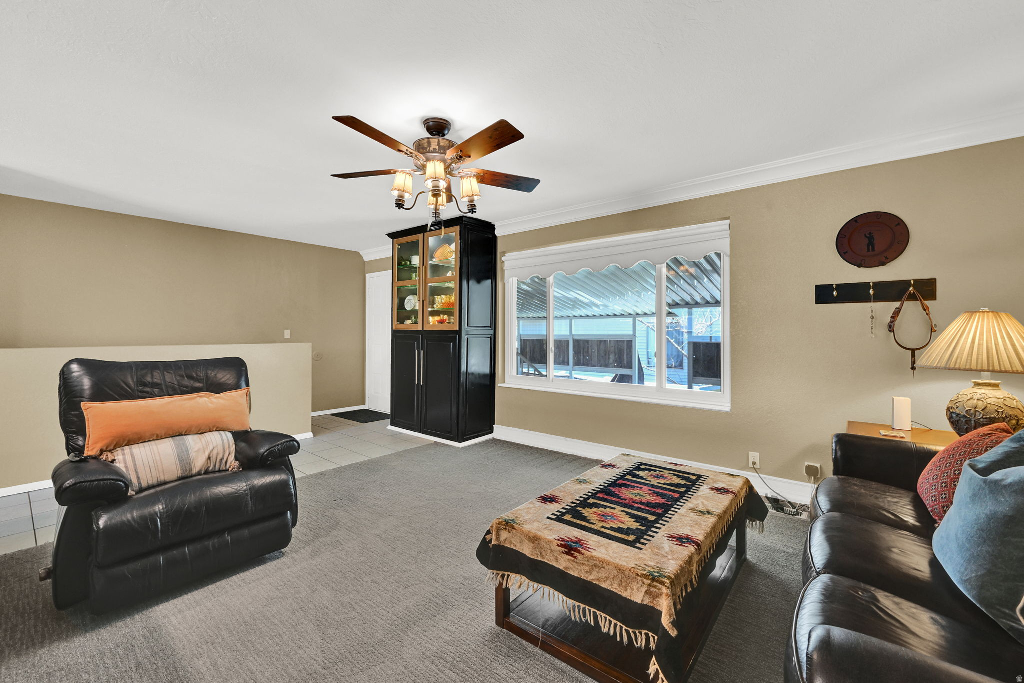 TOWN AND COUNTRY - Residential
