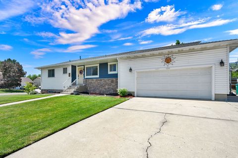 Tiny photo for 4371 S 2900 W, Roy, UT 84067 (MLS # 2157280)