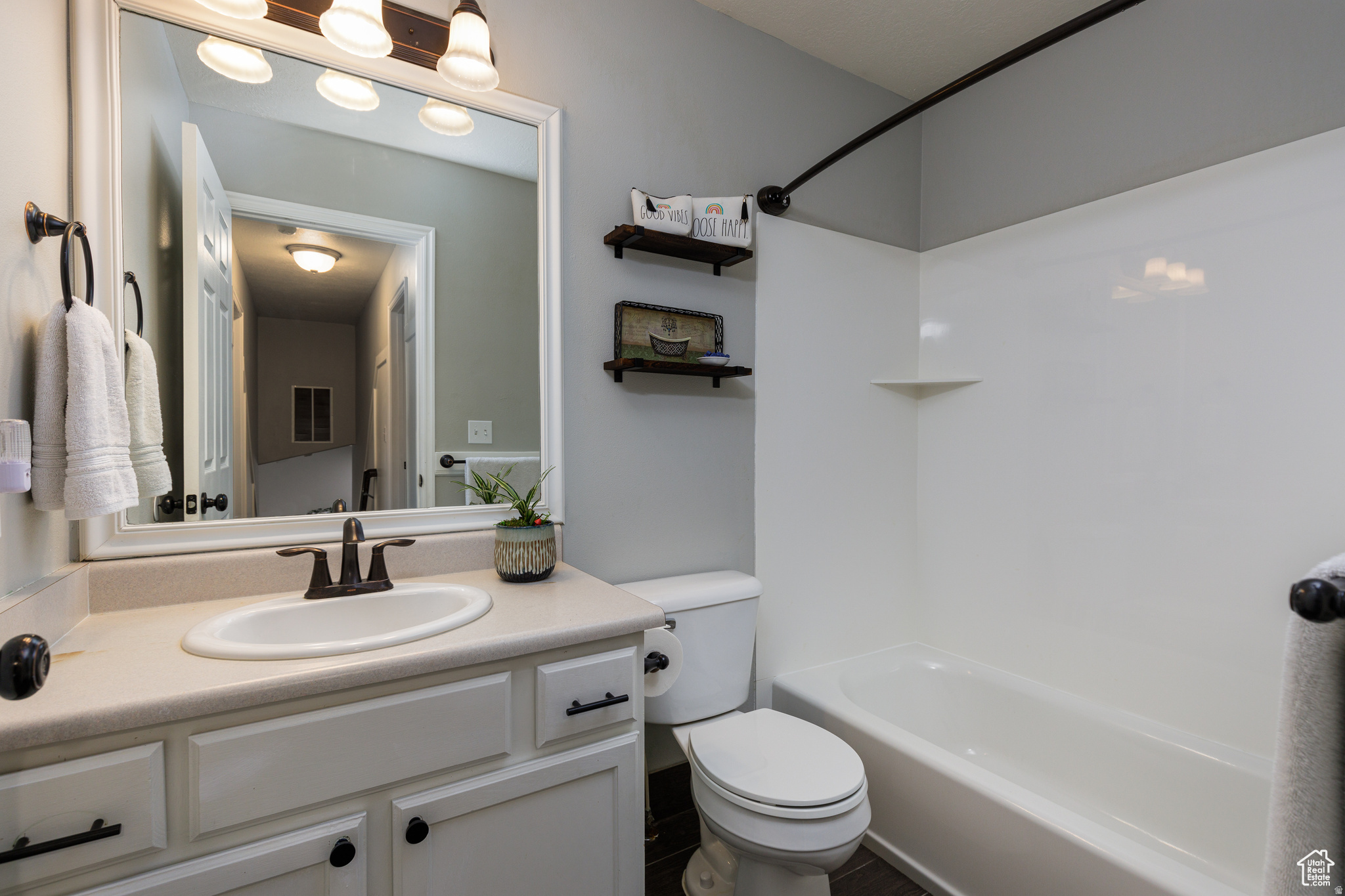 RUSH VALLEY - Residential