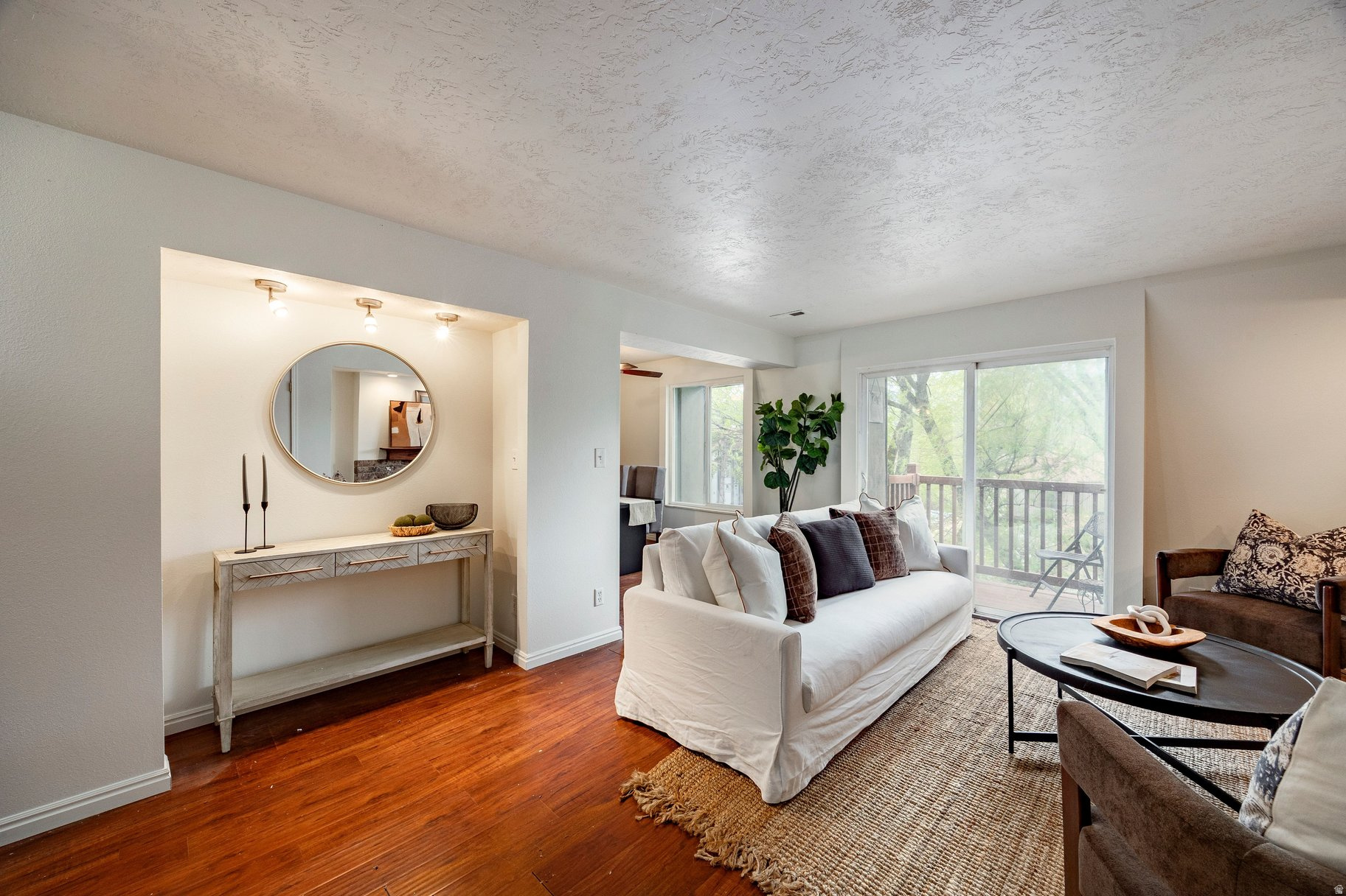 THE WILLOWS - Residential