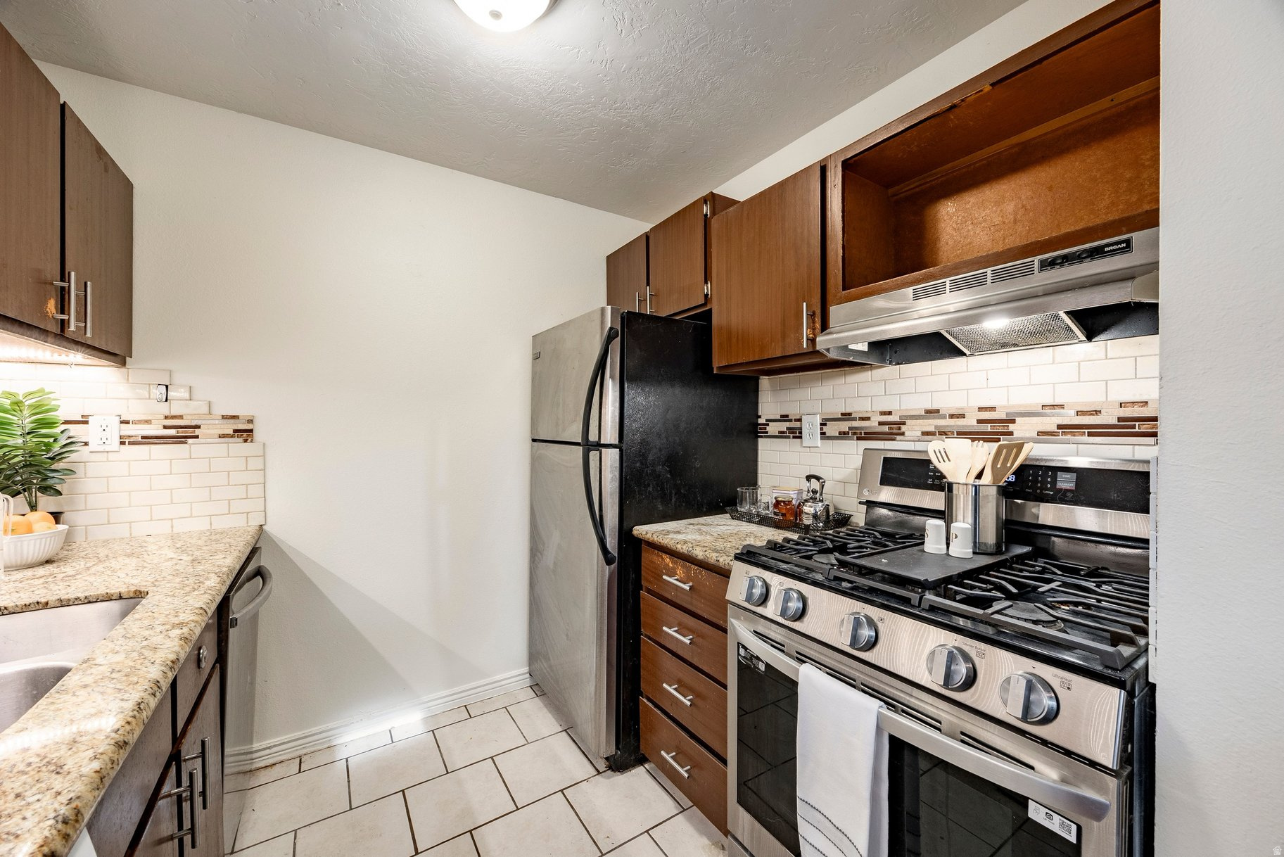 THE WILLOWS - Residential