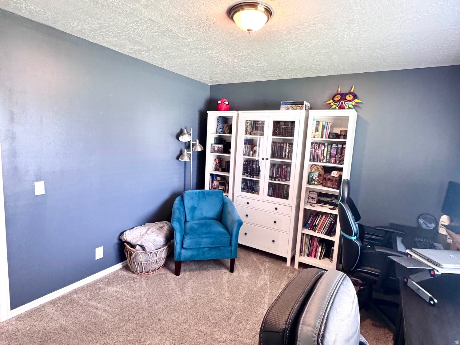 WHISPER WILLOW - Residential