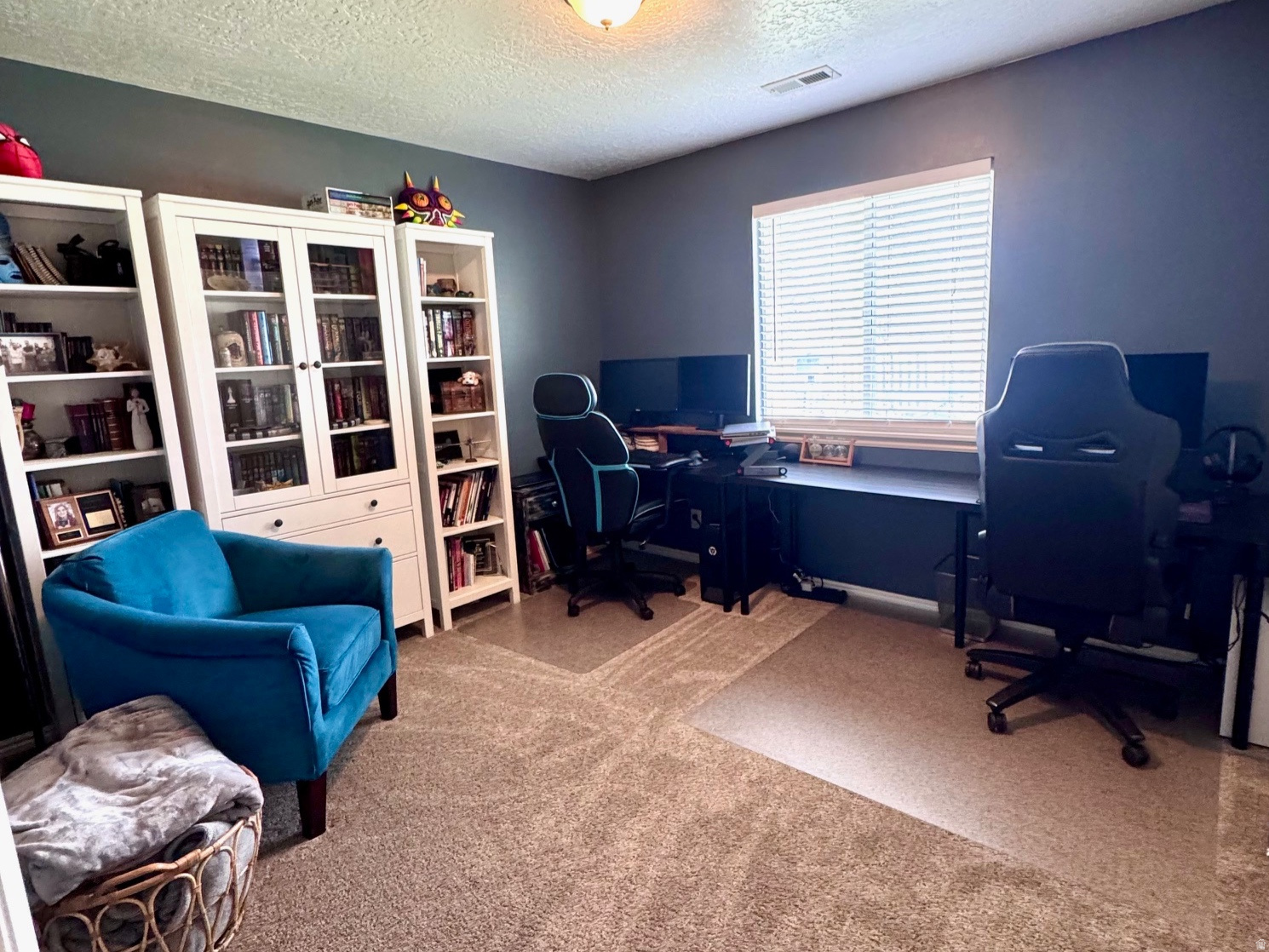 WHISPER WILLOW - Residential