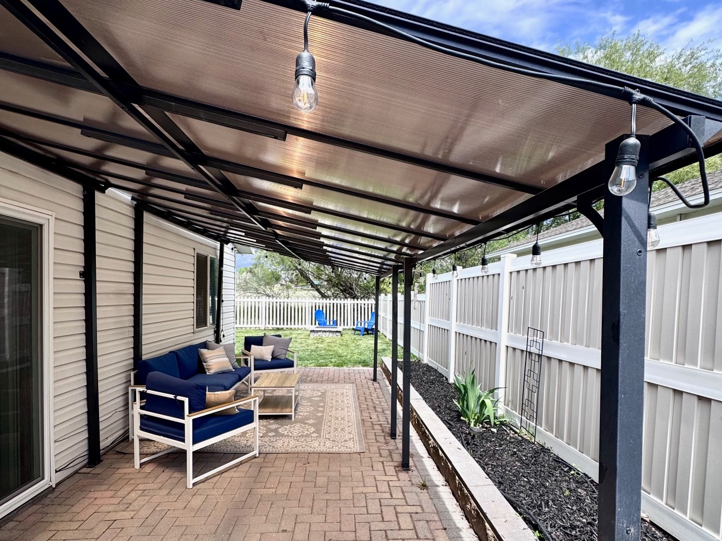 WHISPER WILLOW - Residential