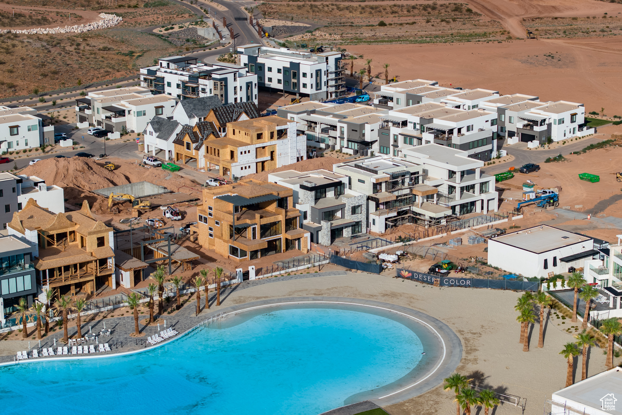 DESERT COLOR RESORT PH 5 - Residential