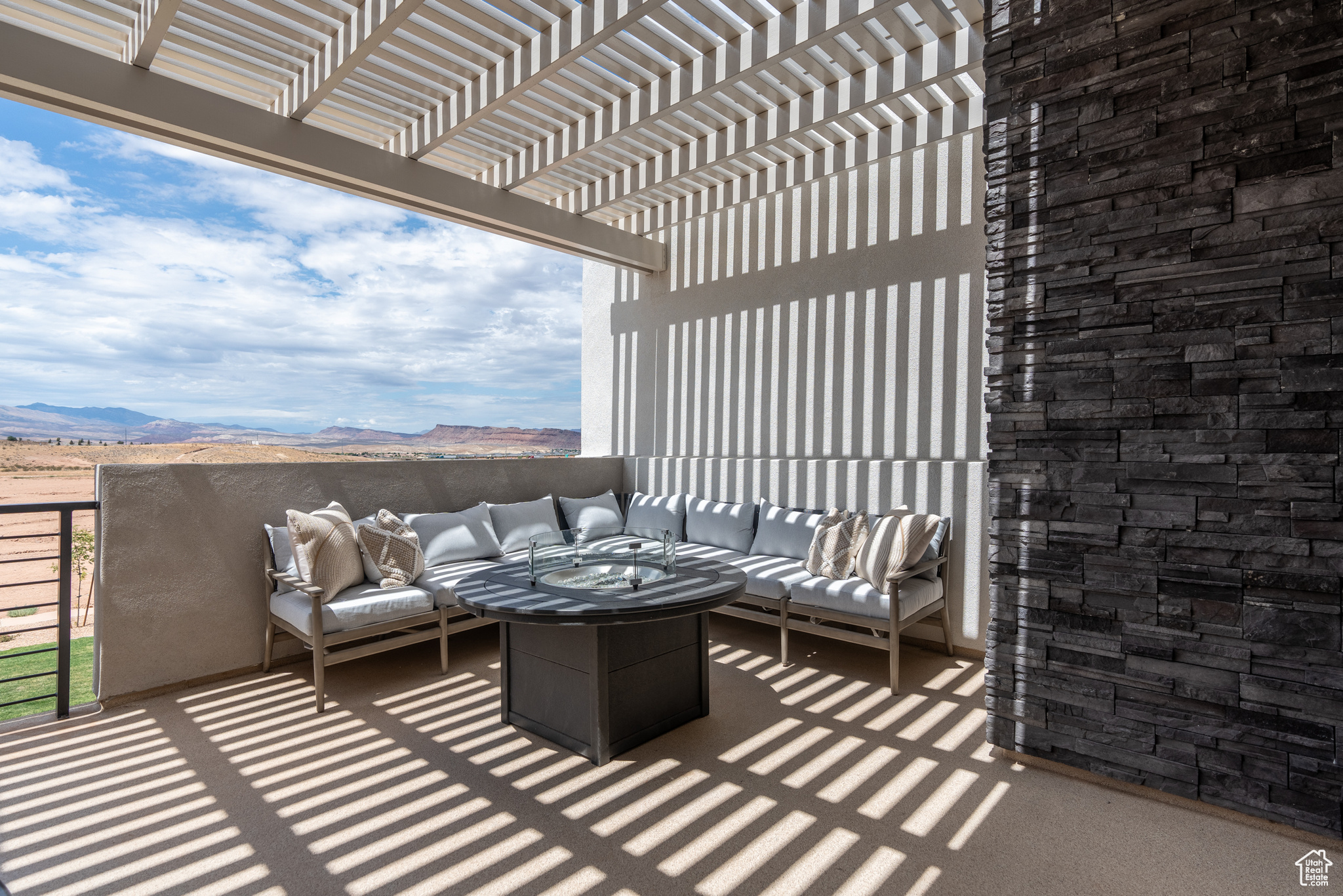 DESERT COLOR RESORT PH 5 - Residential