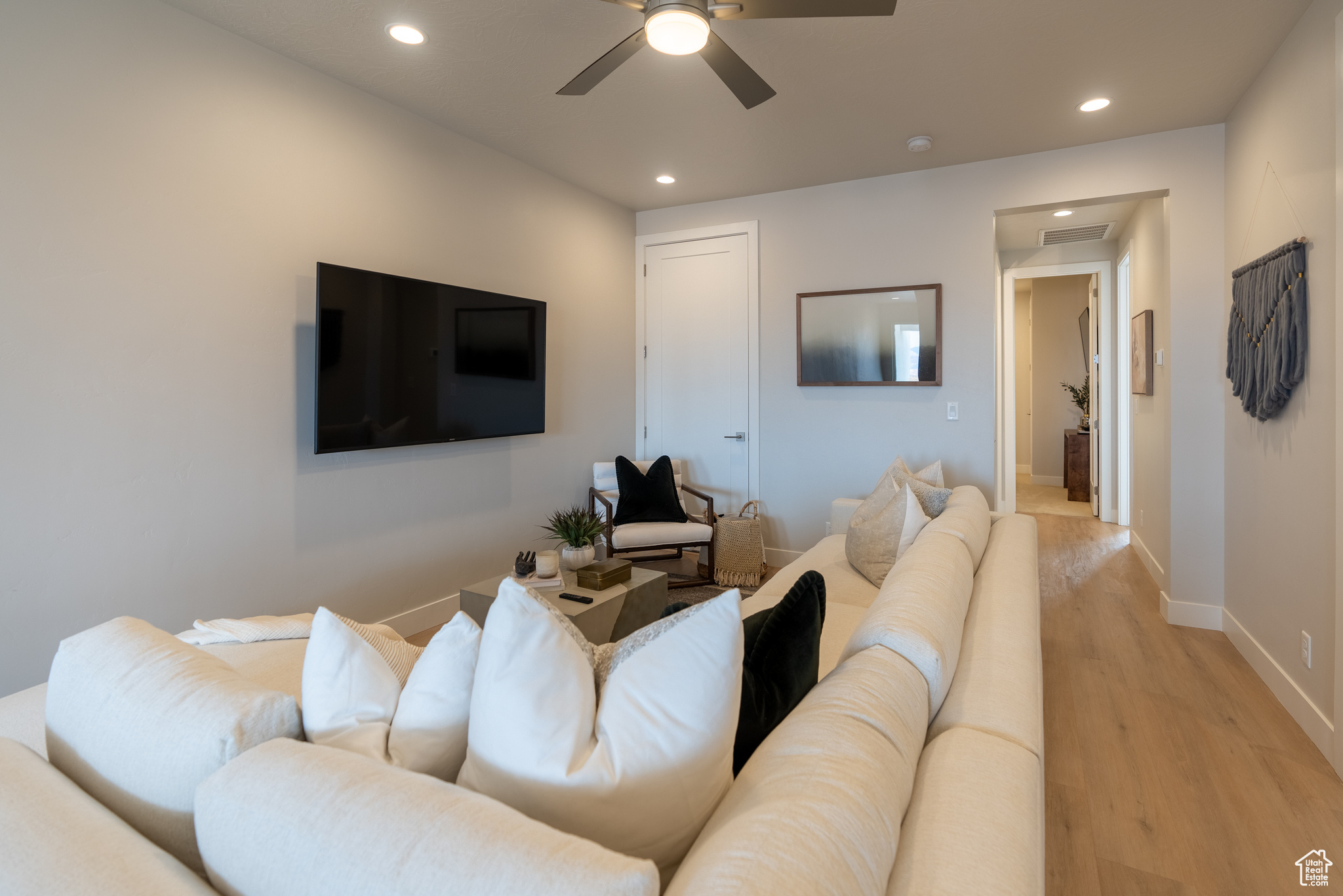 DESERT COLOR RESORT PH 5 - Residential