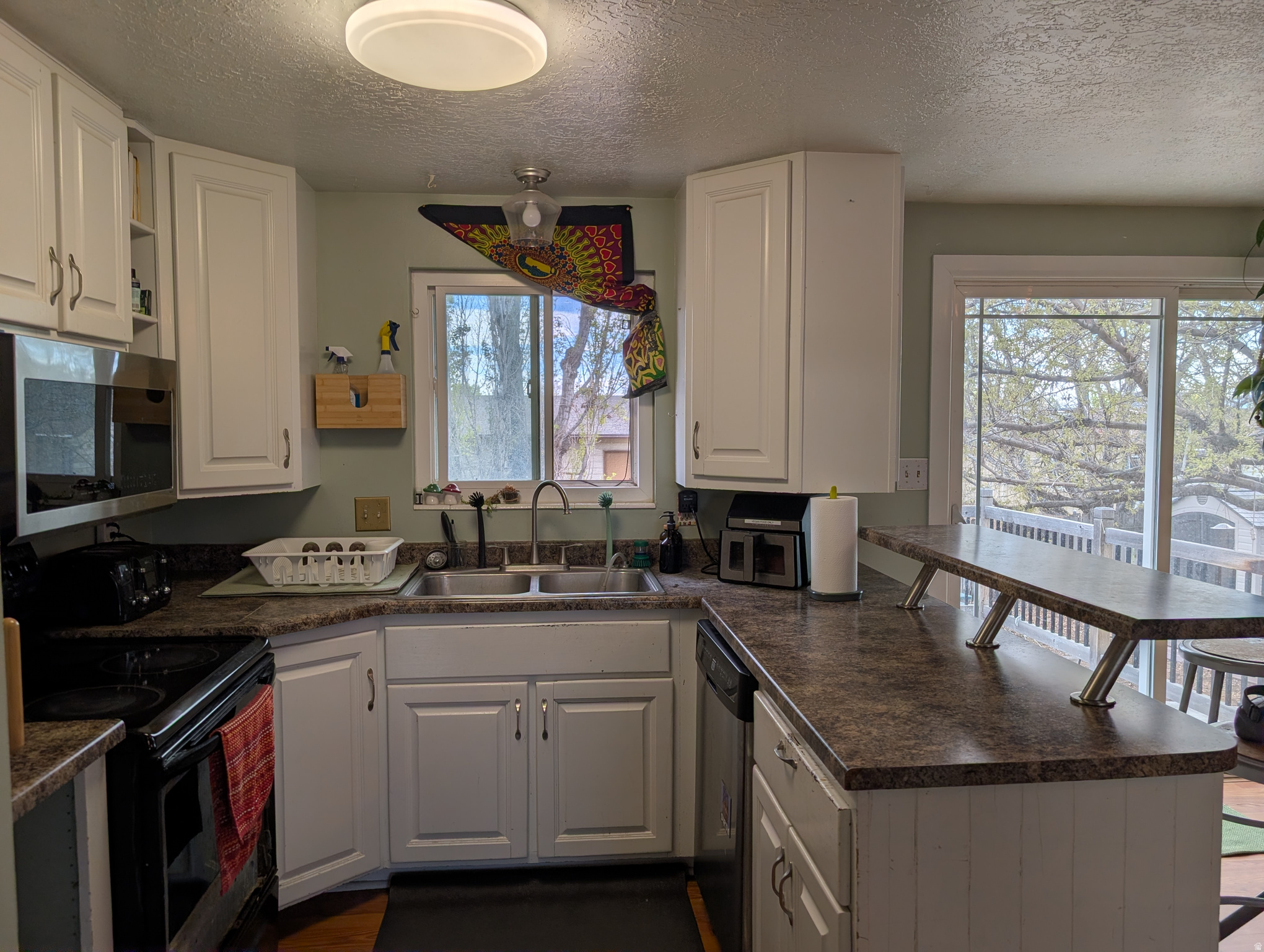 GREEN HILLS ACRES - Residential