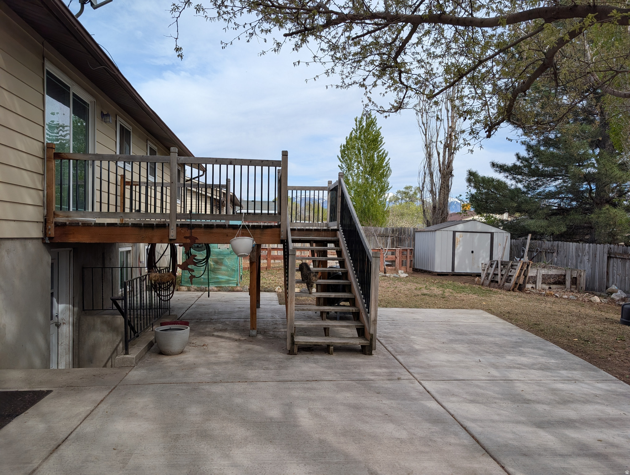 GREEN HILLS ACRES - Residential