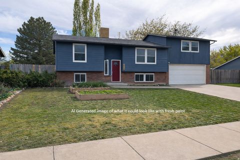 Tiny photo for 656 W 600 N, Clearfield, UT 84015 (MLS # 2148612)