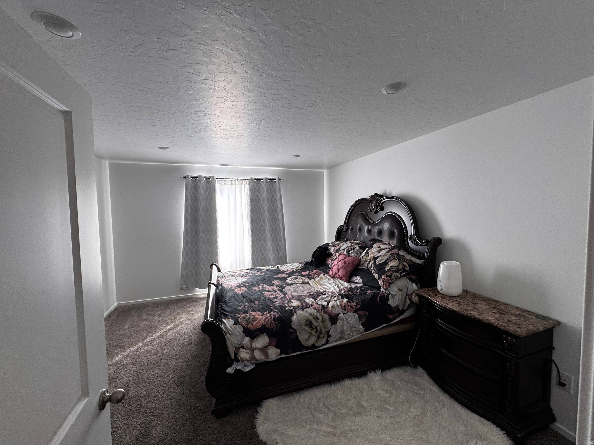 WESTERN ACRES - Residential