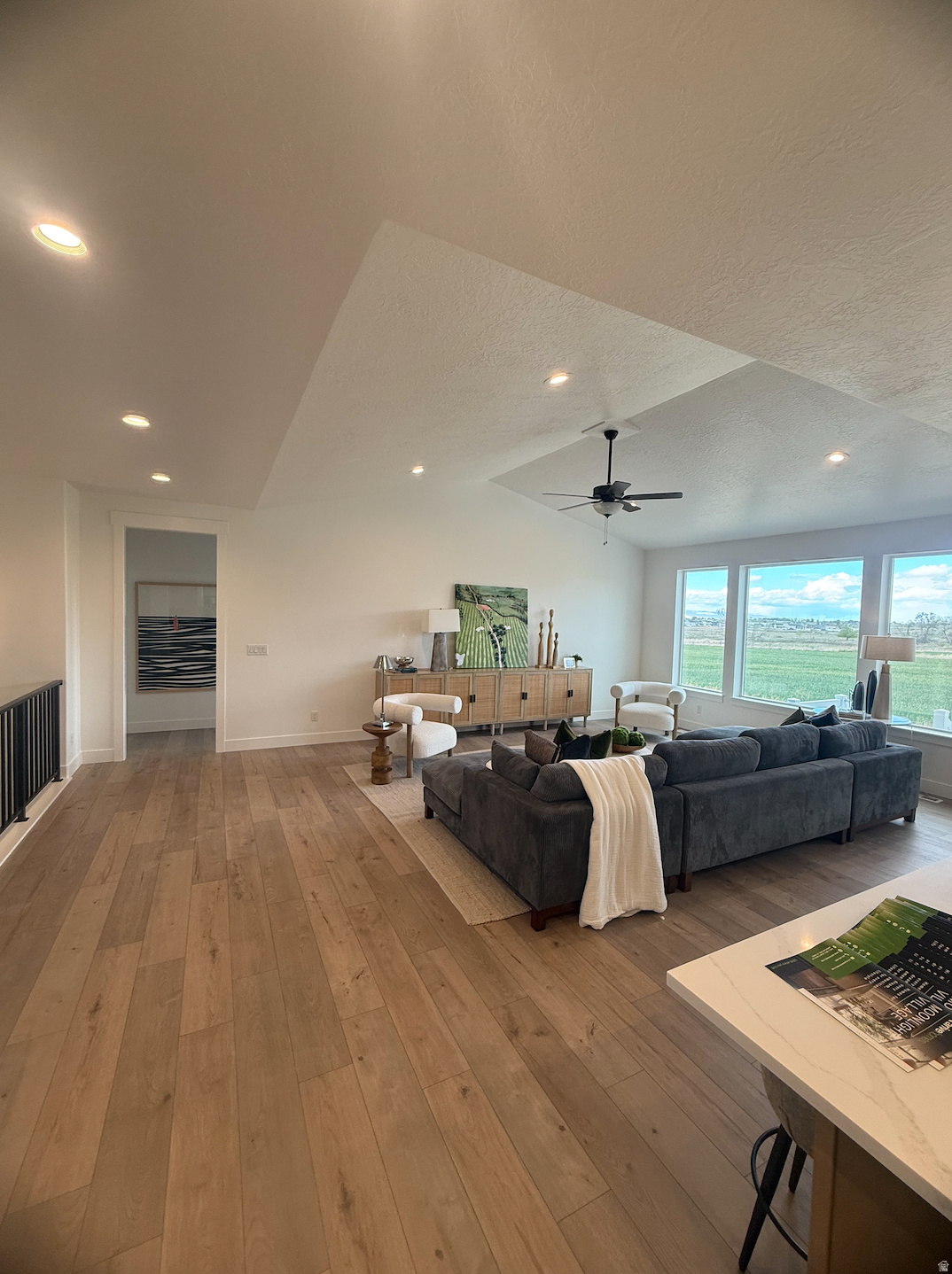 MOONLIGHT VILLAGE - Residential