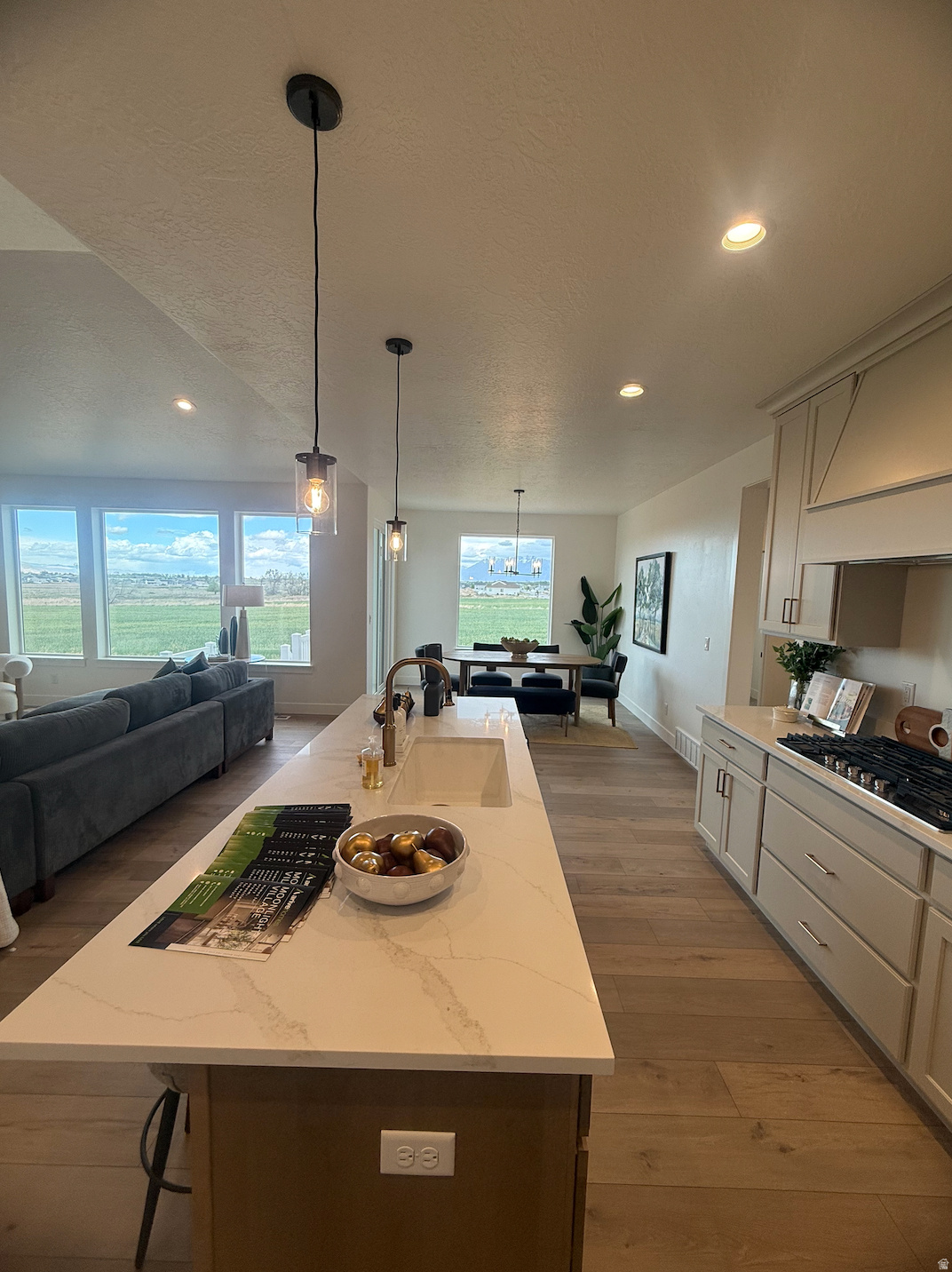 MOONLIGHT VILLAGE - Residential