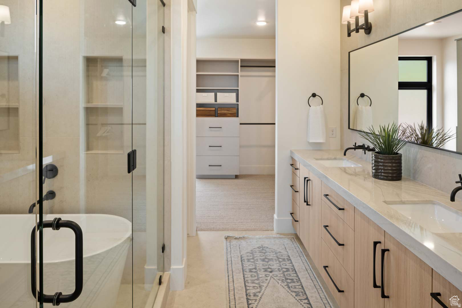 SUMMIT CREEK - Residential