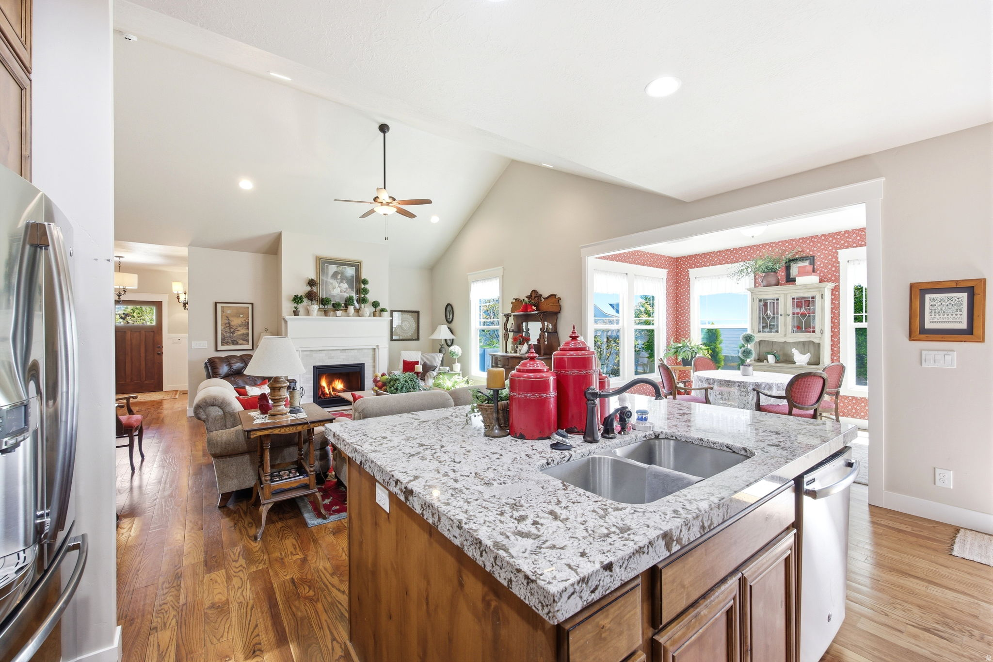 HILL FARMS - Residential