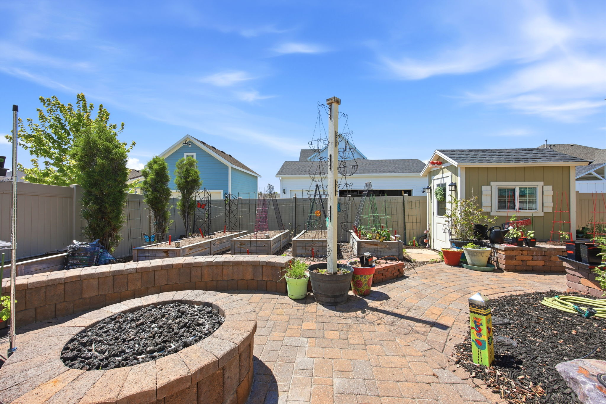 HILL FARMS - Residential
