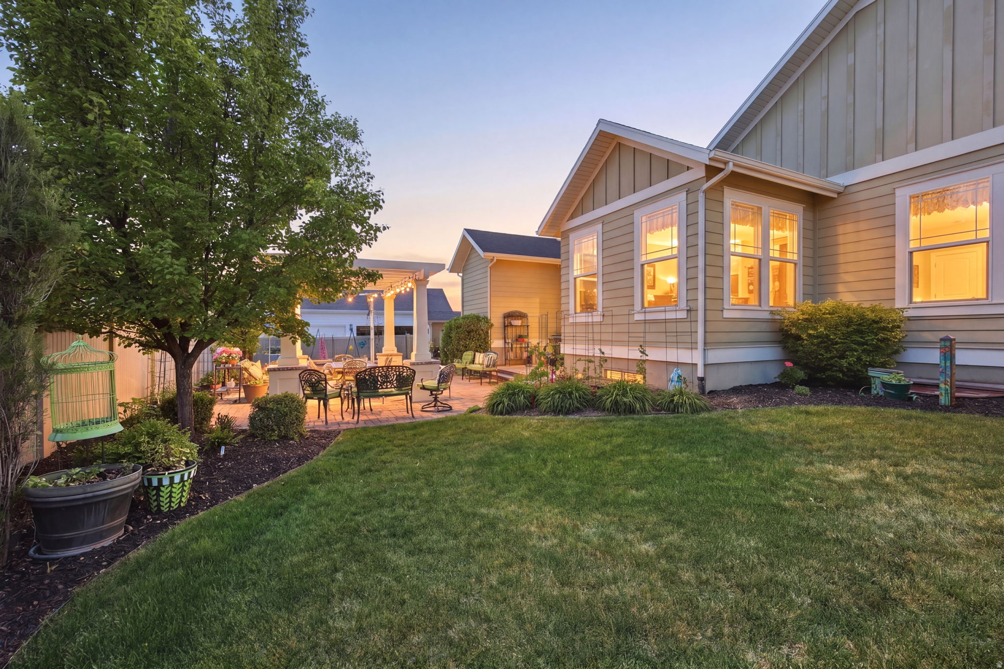 HILL FARMS - Residential
