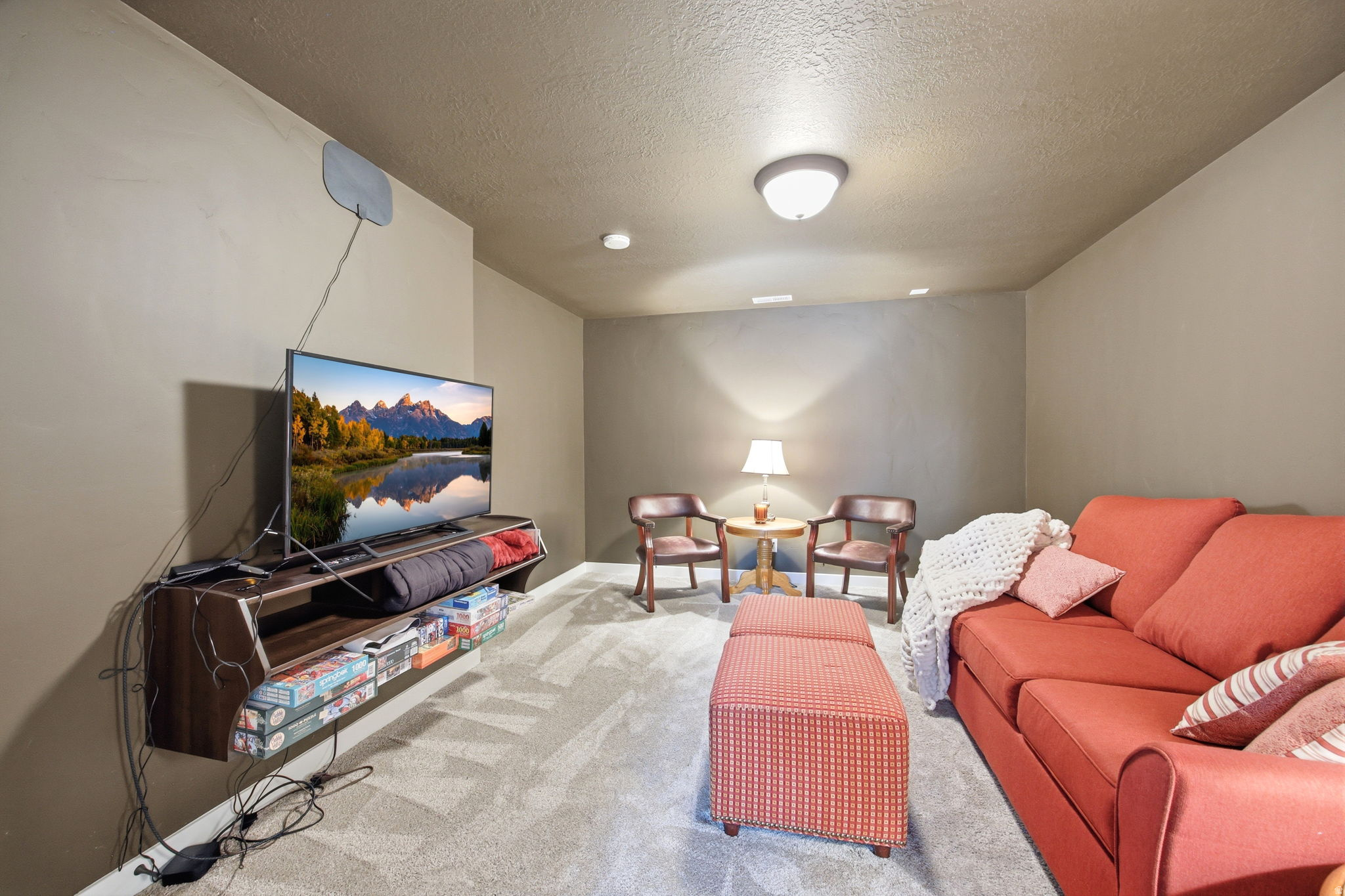 HILL FARMS - Residential