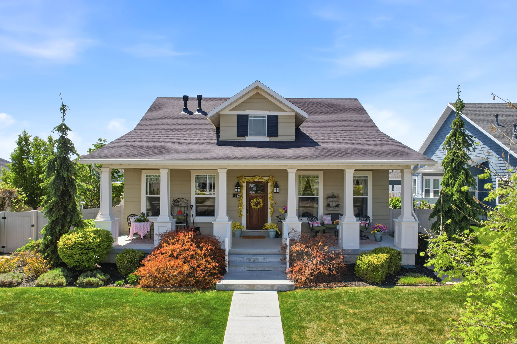 HILL FARMS - Residential