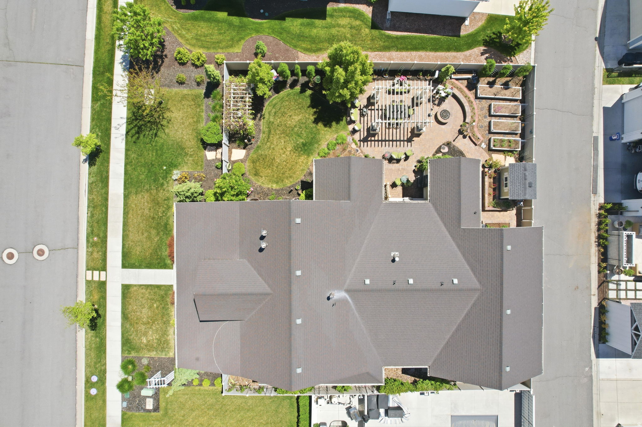HILL FARMS - Residential