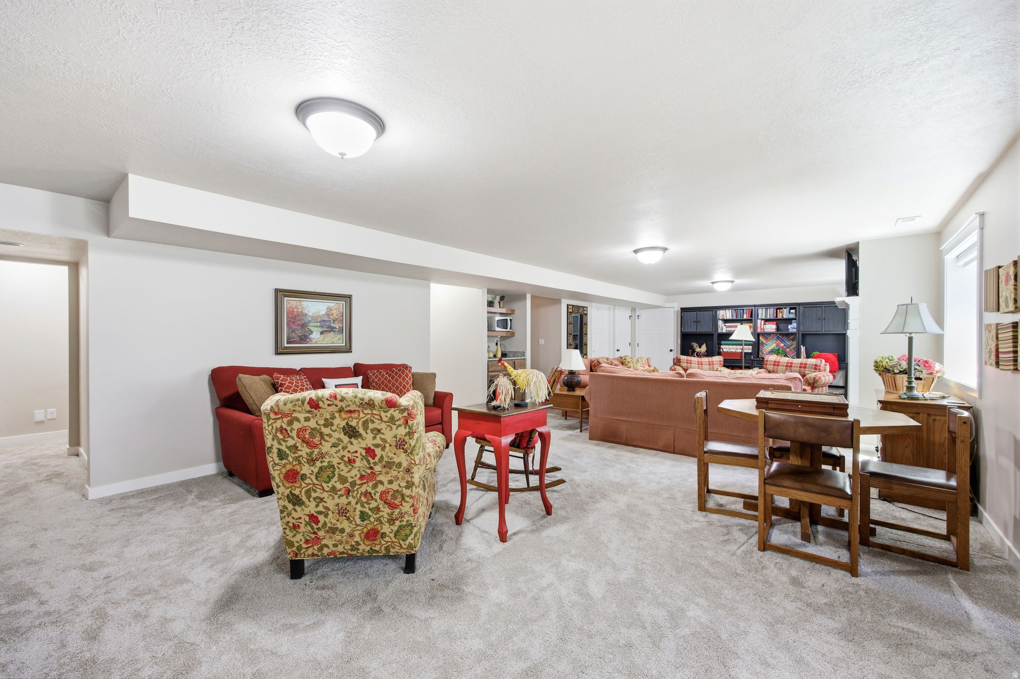 HILL FARMS - Residential