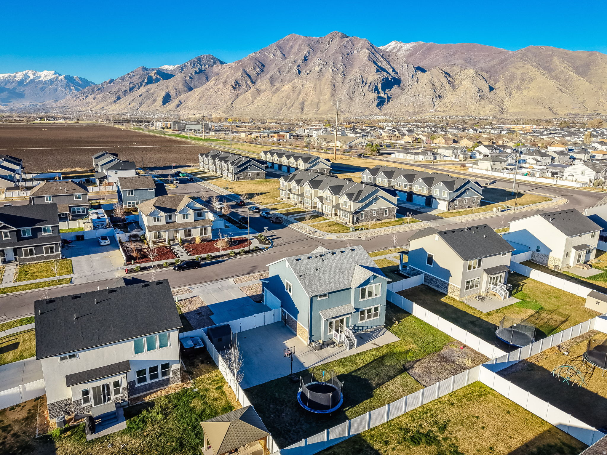 ANTHEM WEST - Residential