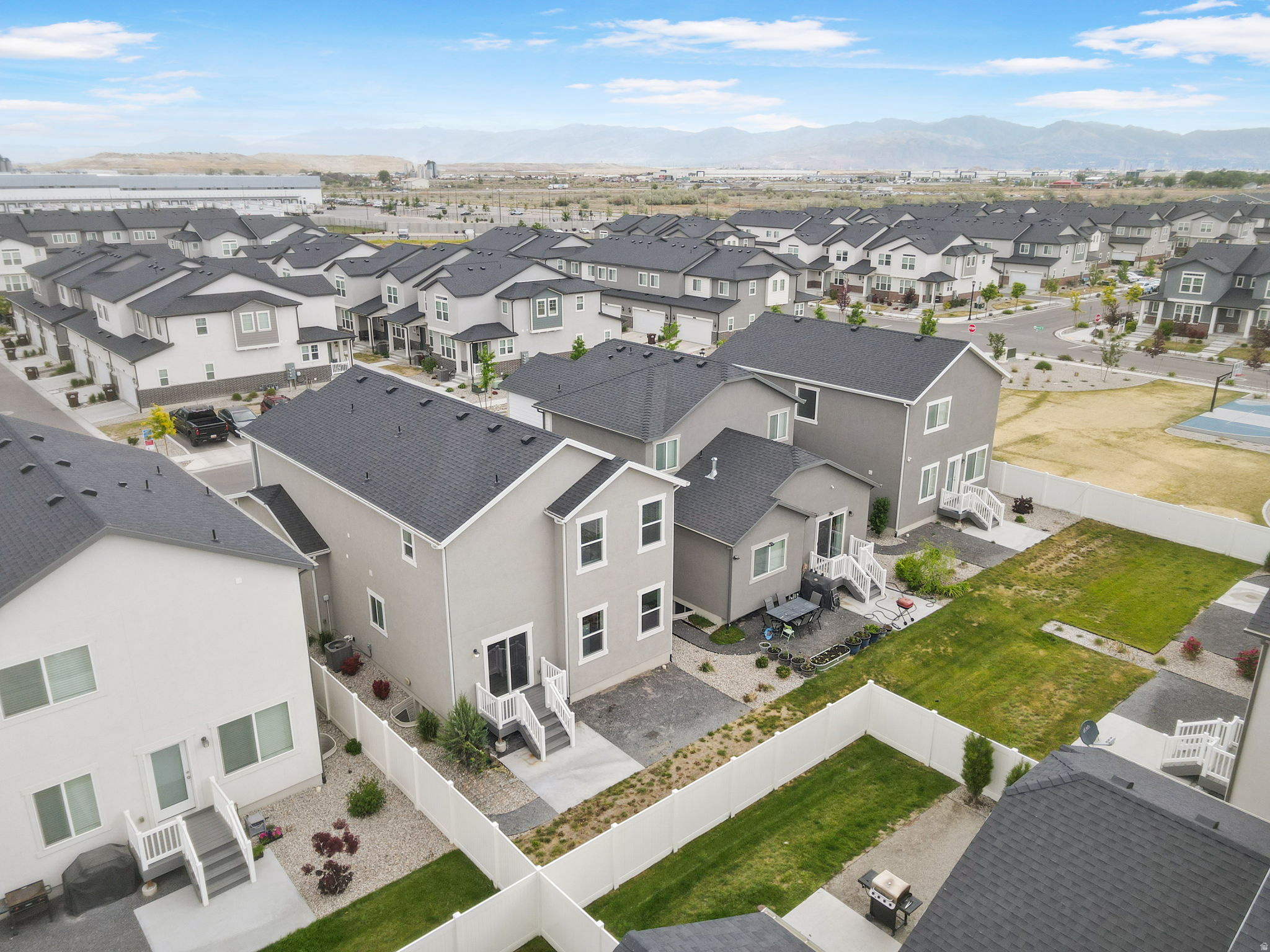 GABLERS GROVE CTG325 - Residential