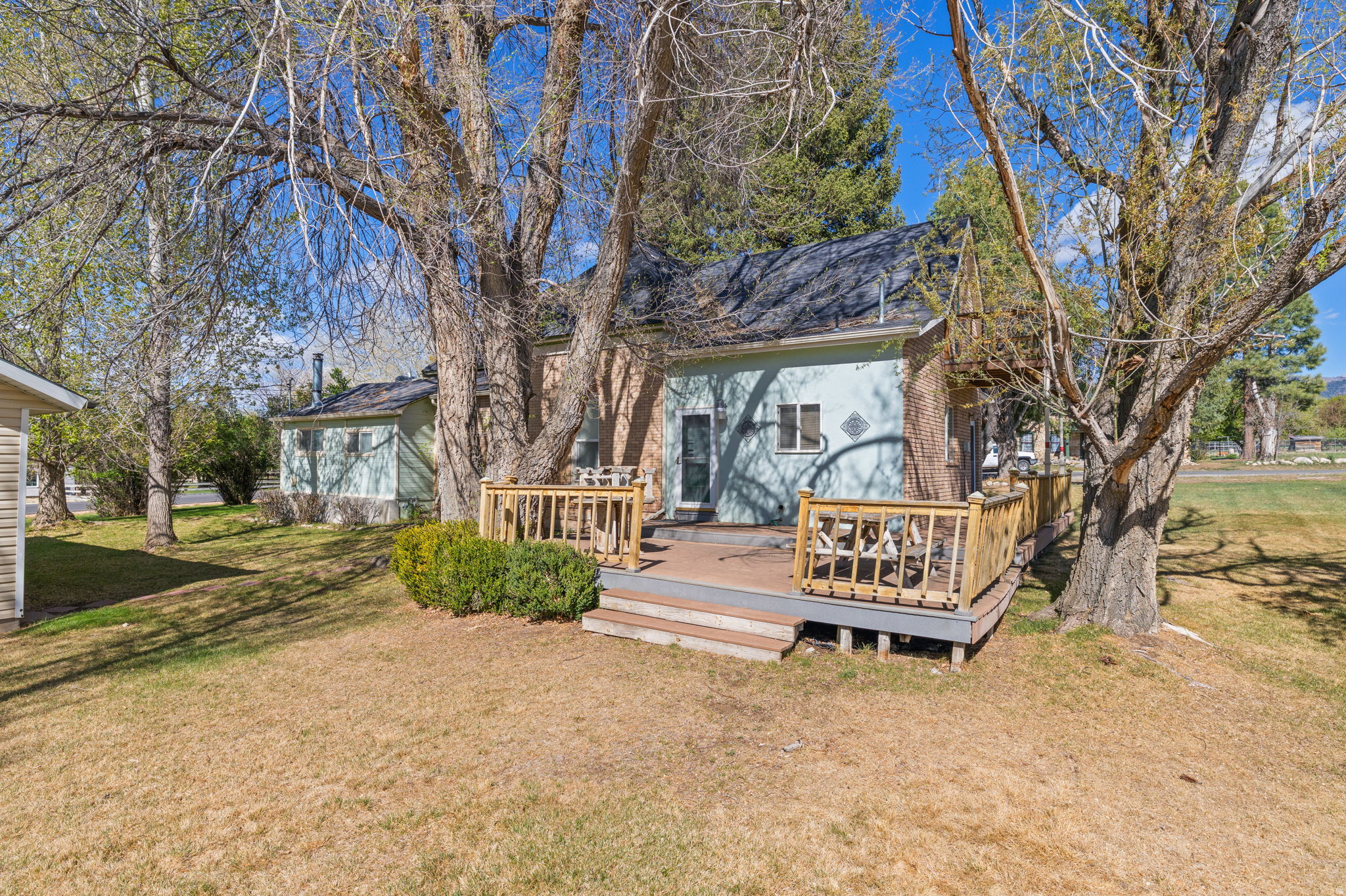YOUNG PROPERTY - Residential