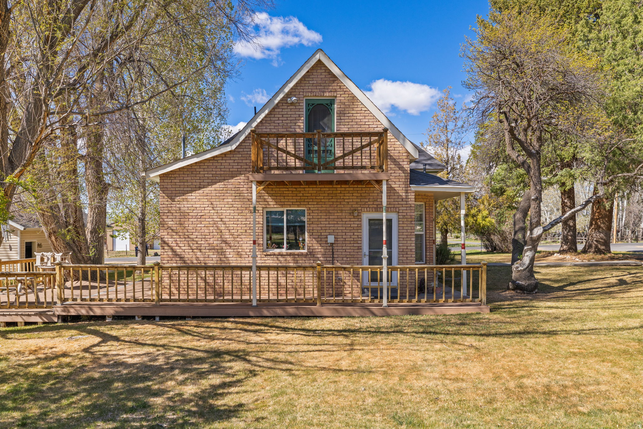 YOUNG PROPERTY - Residential