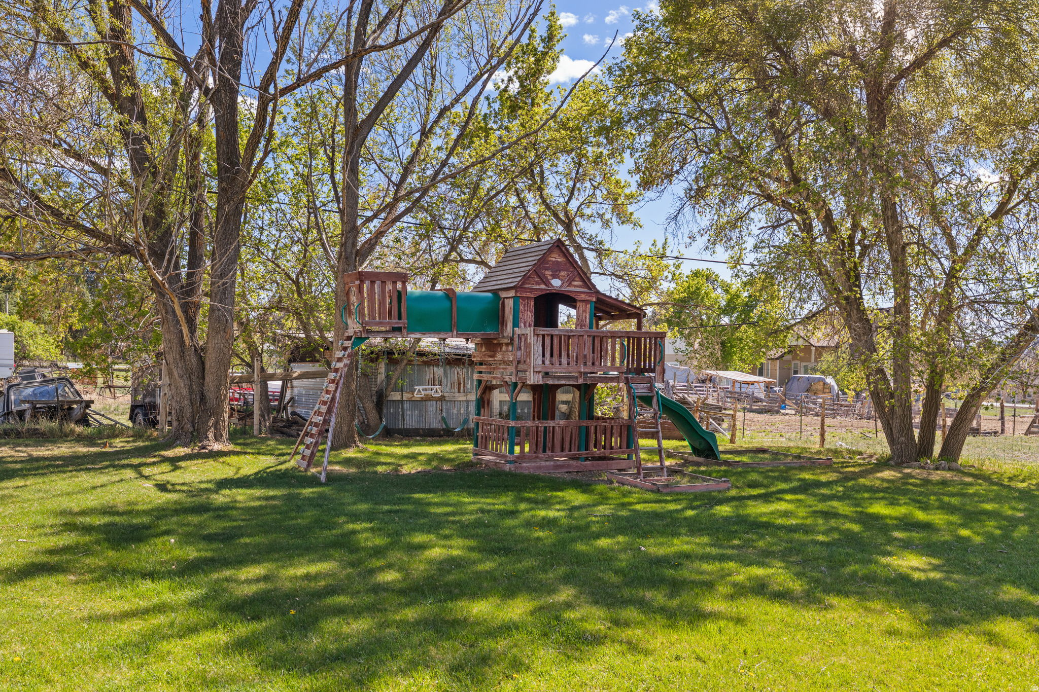 YOUNG PROPERTY - Residential