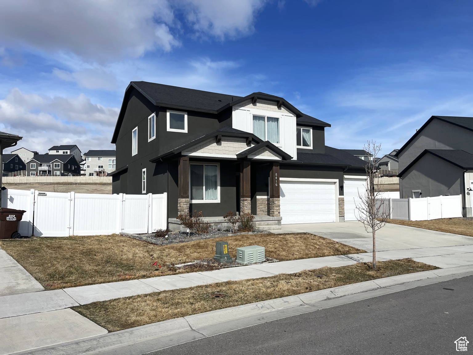 PORTERS CROSSING - Residential