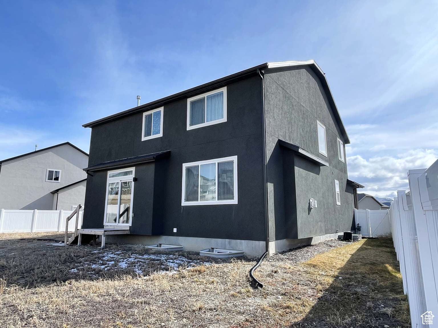 PORTERS CROSSING - Residential