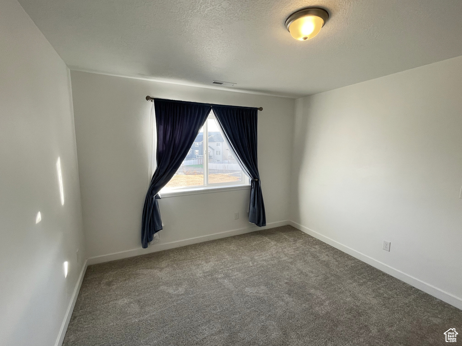 PORTERS CROSSING - Residential