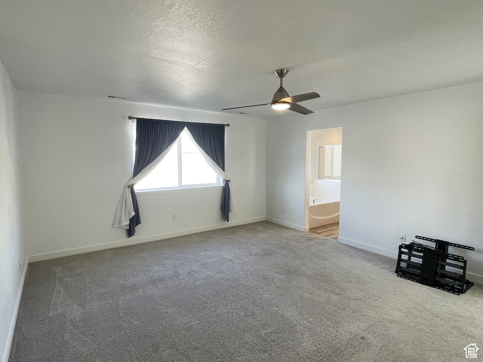 PORTERS CROSSING - Residential