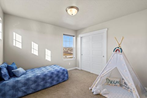 Tiny photo for 6446 N PINE TREE WAY, Eagle Mountain, UT 84005 (MLS # 2145813)