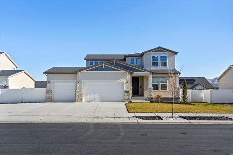 Photo of 6446 N PINE TREE WAY, Eagle Mountain, UT 84005 (MLS # 2145813)
