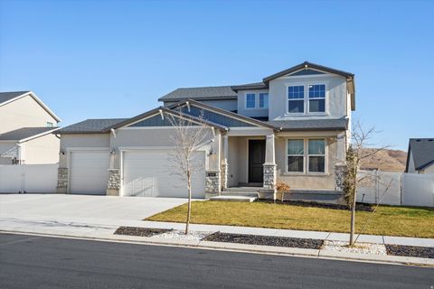 Tiny photo for 6446 N PINE TREE WAY, Eagle Mountain, UT 84005 (MLS # 2145813)