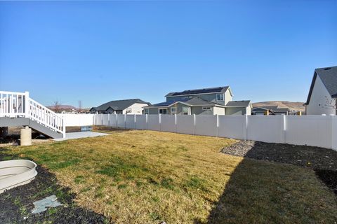 Tiny photo for 6446 N PINE TREE WAY, Eagle Mountain, UT 84005 (MLS # 2145813)
